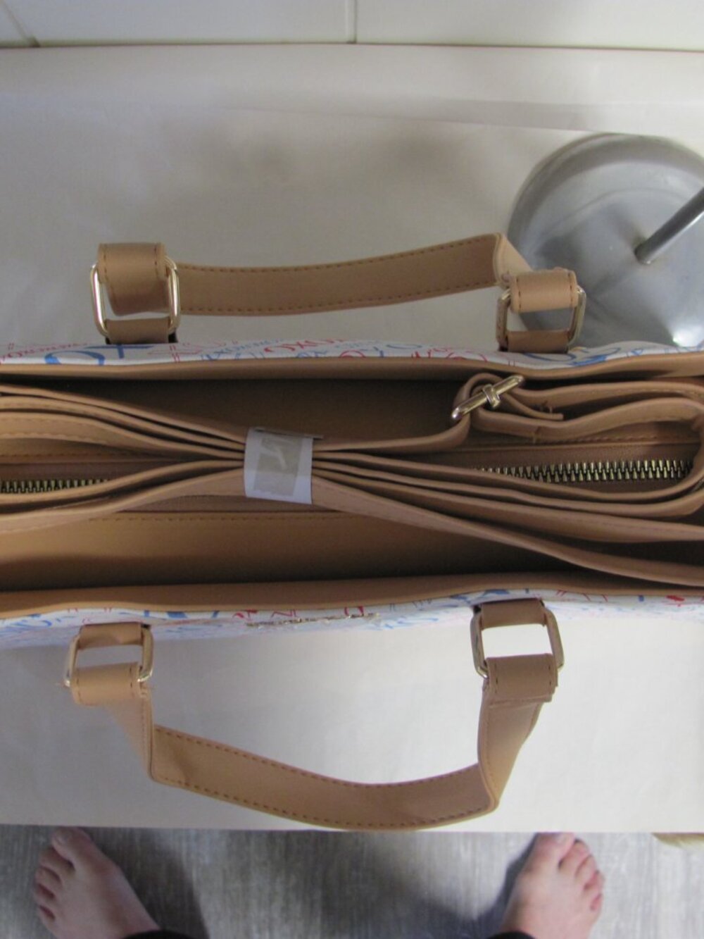 XOXO SATCHEL/CROSSBODY HANDBAG NWT - Picture 6 of 12